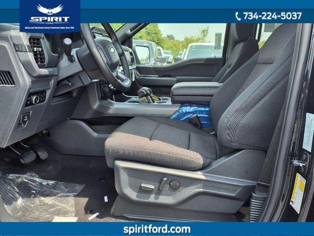 Photo of 2025 Antimatter Blue Metallic Ford F-150