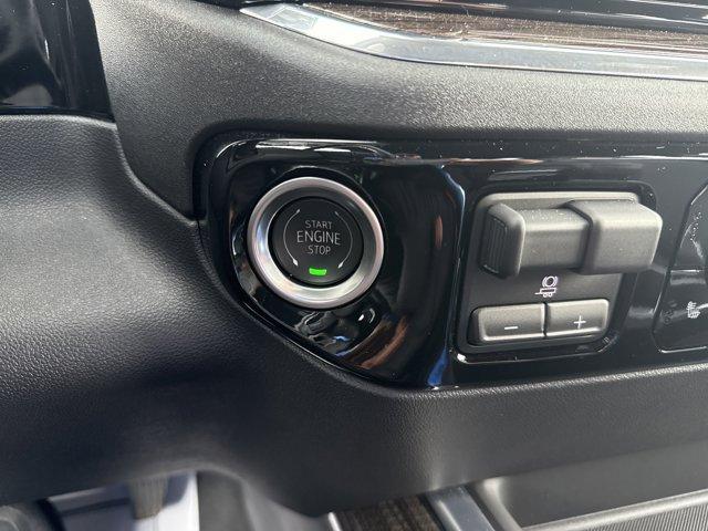 Photo of 2025 Summit White Chevrolet Silverado 2500