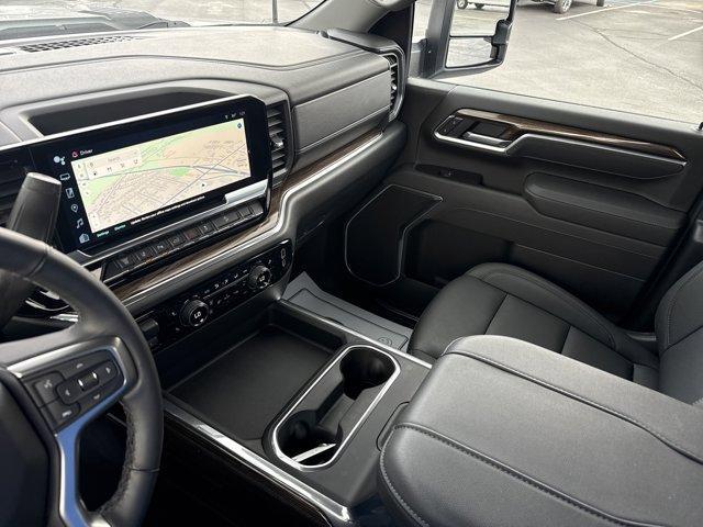 Photo of 2025 Summit White Chevrolet Silverado 2500