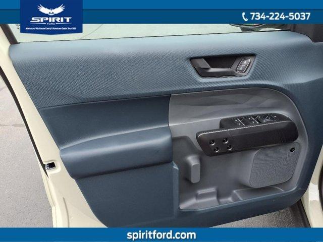 Photo of 2025 Beige Ford Maverick