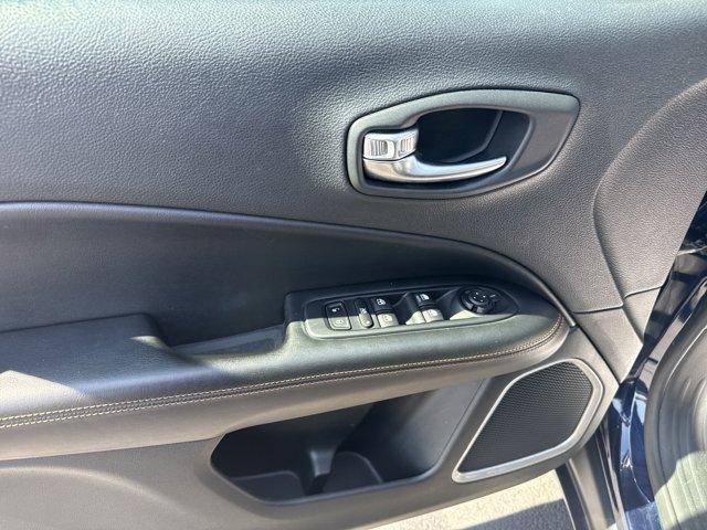 Photo of 2020 Jazz Blue Pearlcoat Jeep Compass