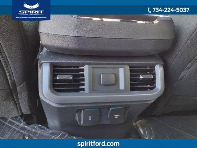 Photo of 2025 Oxford White Ford F-150