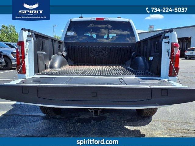 Photo of 2025 Oxford White Ford F-150