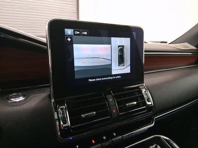 Photo of 2018 Iced Mocha Premium Colorant Lincoln Navigator