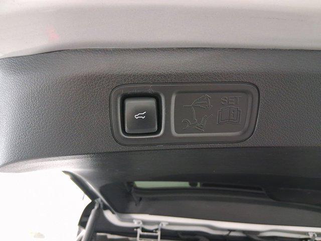 Photo of 2018 Iced Mocha Premium Colorant Lincoln Navigator