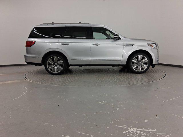 Photo of 2018 Iced Mocha Premium Colorant Lincoln Navigator