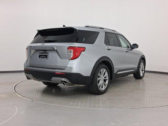 Photo of 2021 Iconic Silver Metallic Ford Explorer