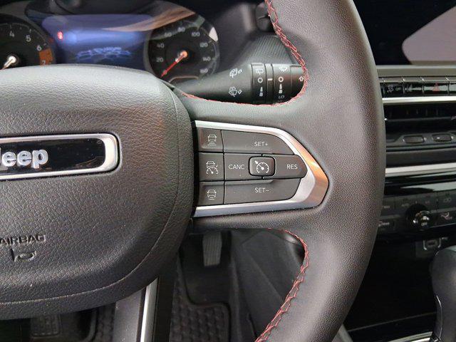 Photo of 2024 Diamond Black Crystal Pearlcoat Jeep Compass