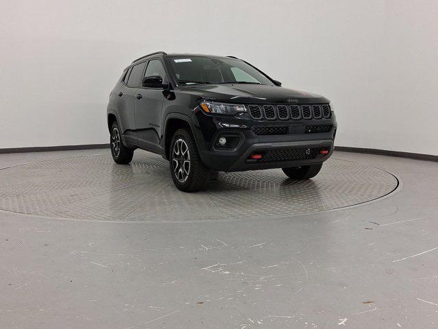 Photo of 2024 Diamond Black Crystal Pearlcoat Jeep Compass