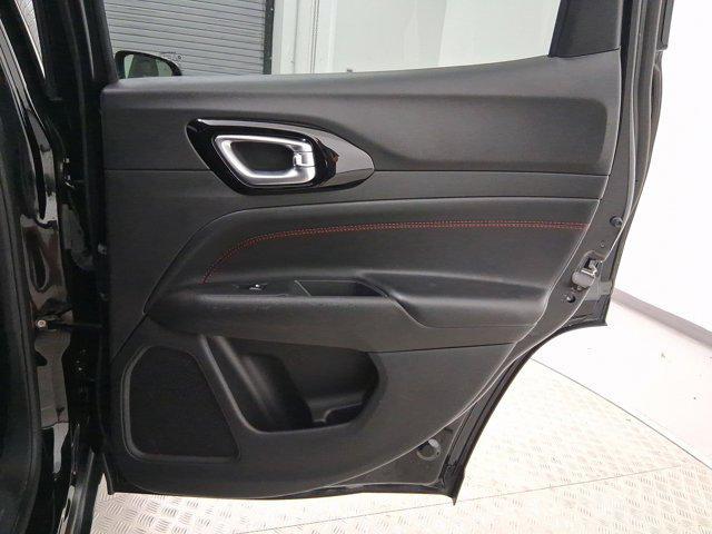 Photo of 2024 Diamond Black Crystal Pearlcoat Jeep Compass