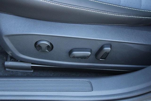 Photo of 2026 Pyrite Silver Metallic Volkswagen Jetta
