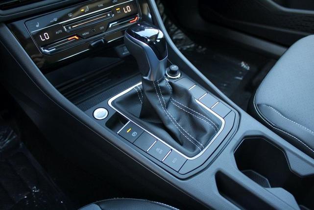 Photo of 2026 Pyrite Silver Metallic Volkswagen Jetta