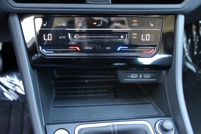 Photo of 2026 Pyrite Silver Metallic Volkswagen Jetta