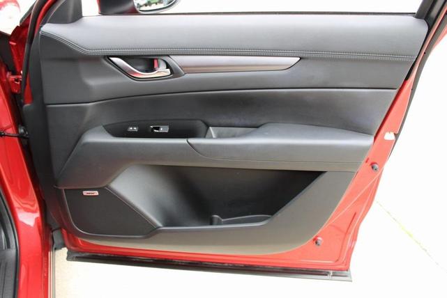 Photo of 2018 Soul Red Crystal Metallic Mazda CX-5
