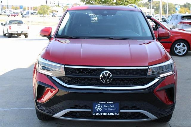 Photo of 2024 Kings Red Volkswagen Taos