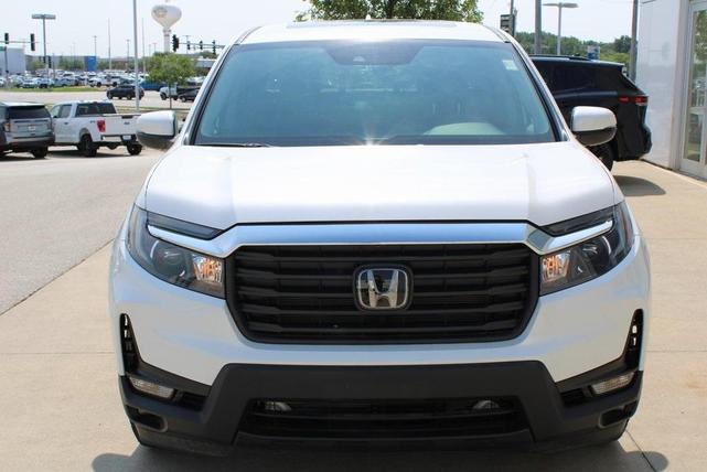 Photo of 2023 Platinum White Pearl Honda Ridgeline