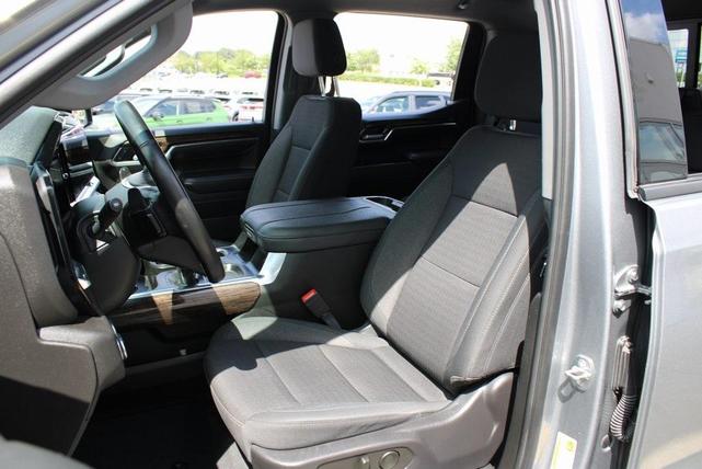 Photo of 2024 Titanium Rush Metallic GMC Sierra 1500
