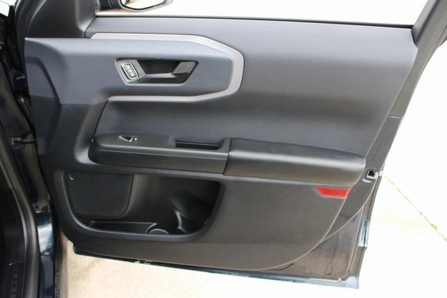 Photo of 2022 Alto Blue Metallic Tinted Clearcoat Ford Bronco Sport