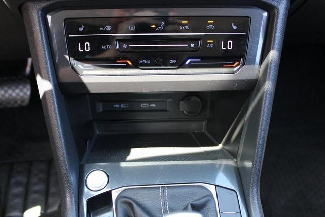 Photo of 2022 Pyrite Silver Metallic Volkswagen Tiguan