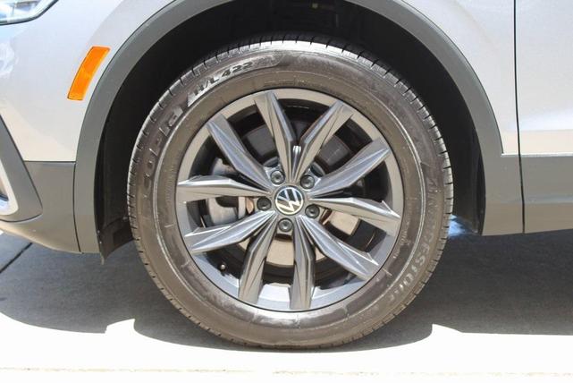 Photo of 2022 Pyrite Silver Metallic Volkswagen Tiguan