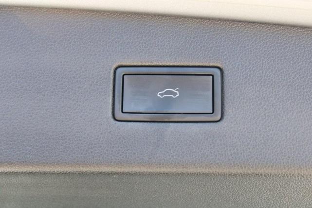 Photo of 2022 Pyrite Silver Metallic Volkswagen Tiguan