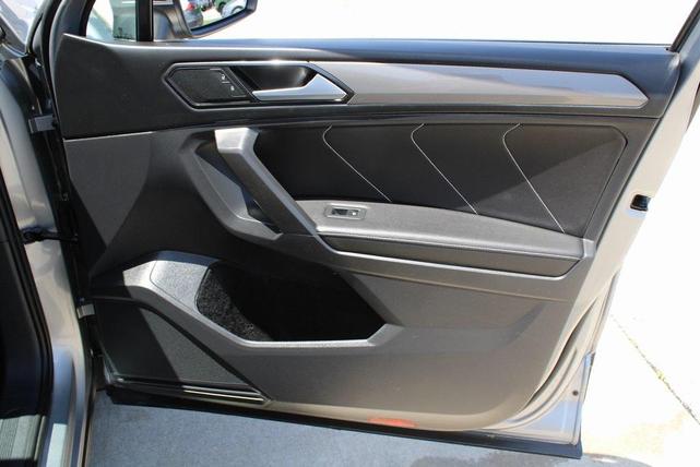 Photo of 2022 Pyrite Silver Metallic Volkswagen Tiguan