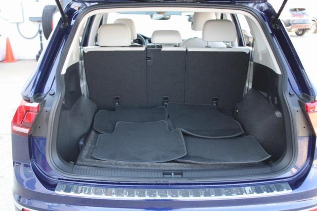 Photo of 2023 Atlantic Blue Volkswagen Tiguan