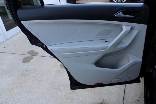 Photo of 2023 Atlantic Blue Volkswagen Tiguan
