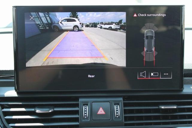 Photo of 2024 Daytona Gray Pearl Effect Audi Q5