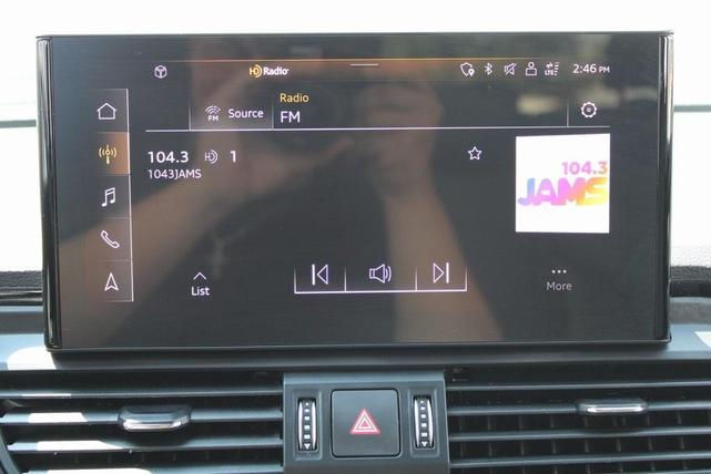 Photo of 2024 Daytona Gray Pearl Effect Audi Q5
