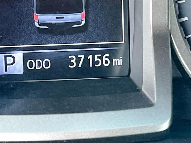 Photo of 2021 Brown Toyota Tacoma