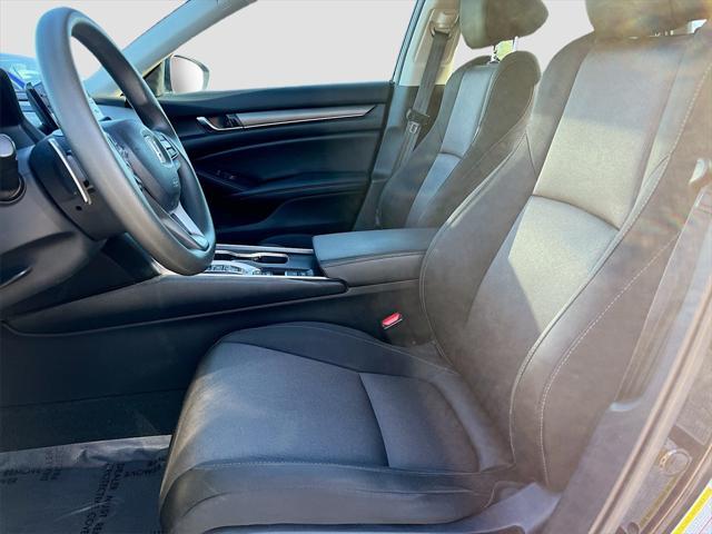 Photo of 2021 Crystal Black Pearl Honda Accord Hybrid