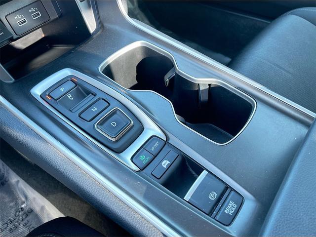 Photo of 2021 Crystal Black Pearl Honda Accord Hybrid