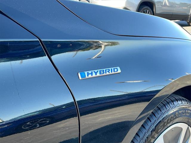 Photo of 2021 Crystal Black Pearl Honda Accord Hybrid
