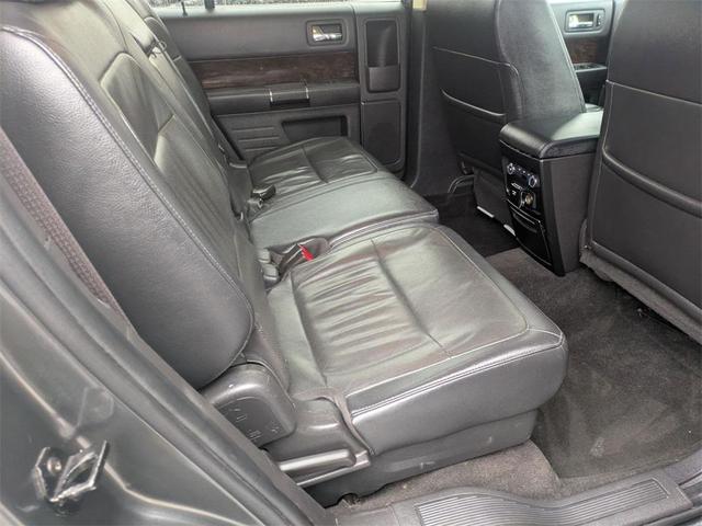Photo of 2019 Gray Ford Flex