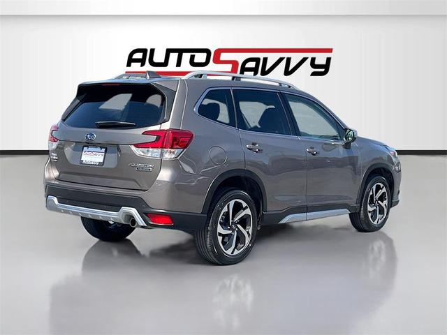 Photo of 2022 Brilliant Bronze Metallic Subaru Forester