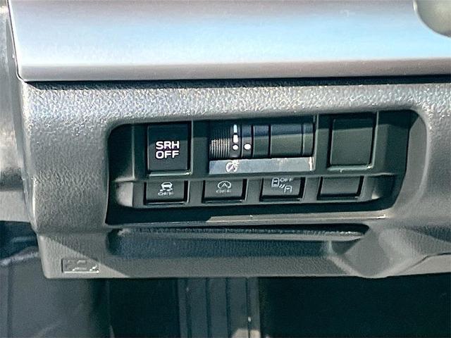 Photo of 2023 Ice Silver Metallic Subaru Crosstrek