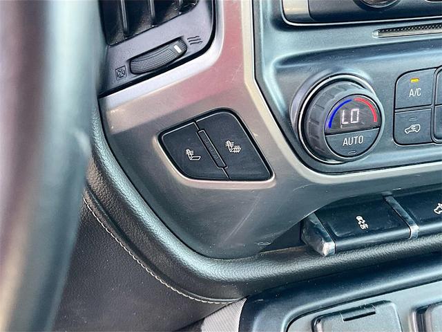 Photo of 2018 Black Chevrolet Silverado 1500