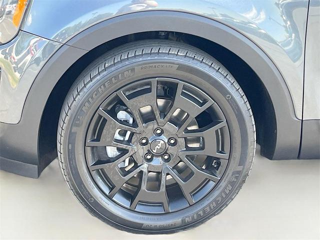Photo of 2022 Gravity Grey Kia Telluride