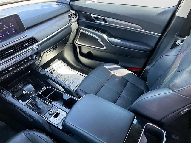 Photo of 2022 Gravity Grey Kia Telluride