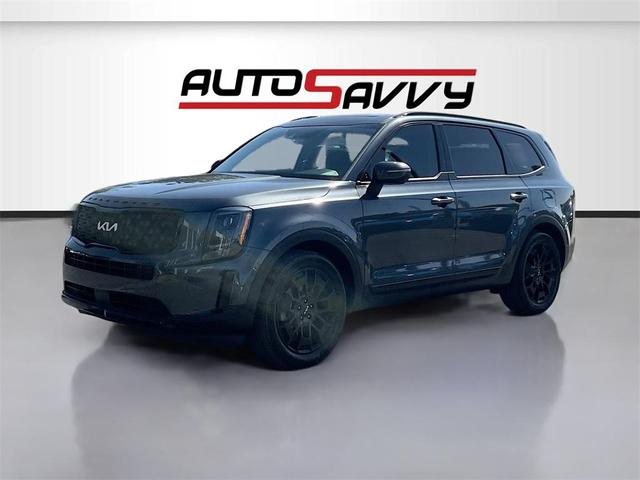Photo of 2022 Gravity Grey Kia Telluride