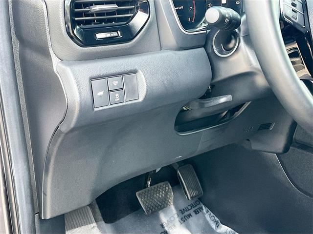 Photo of 2025 Crystal Black Pearl Honda Pilot