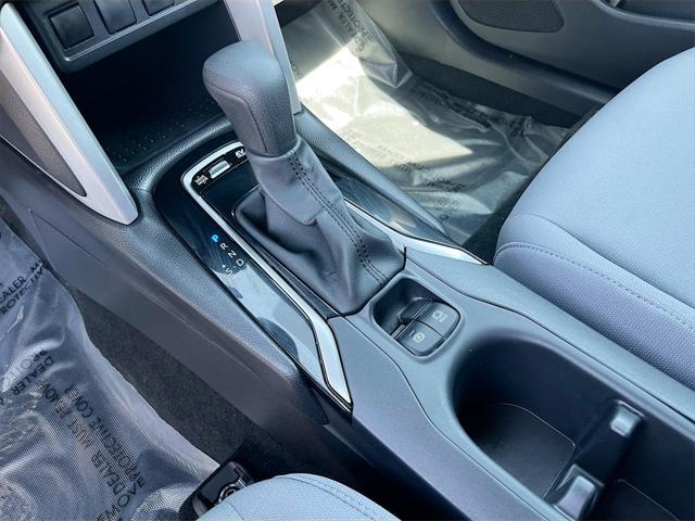 Photo of 2024 White Toyota Corolla Hybrid
