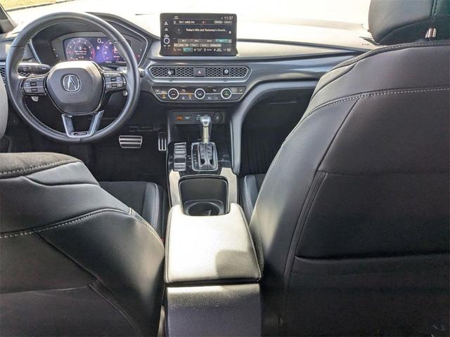 Photo of 2023 Platinum White Pearl Acura Integra