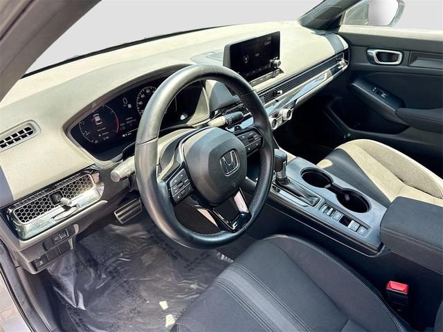 Photo of 2024 Lunar Silver Metallic Honda Civic