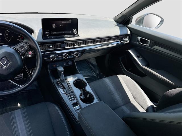 Photo of 2024 Lunar Silver Metallic Honda Civic