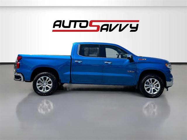 Photo of 2022 Glacier Blue Metallic Chevrolet Silverado 1500