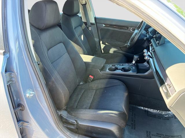 Photo of 2024 Gray Honda Civic