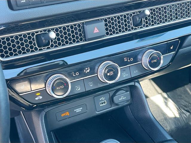 Photo of 2024 Gray Honda Civic