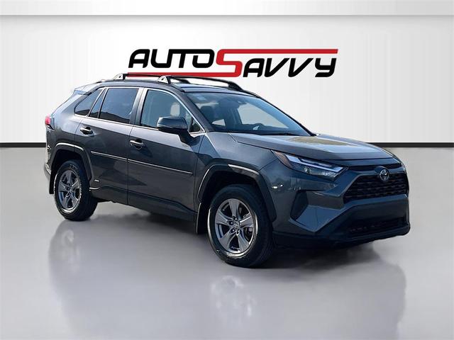 Photo of 2024 Magnetic Gray Metallic Toyota RAV4 Hybrid